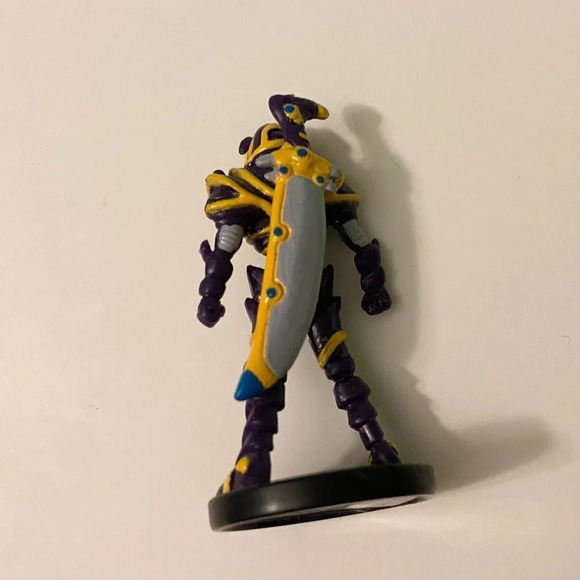 1996 Yugioh Dungeon Dice Monsters Buster Blader ST 04 Mini Figure 1.75 Inch Tall - Picture 7 of 9